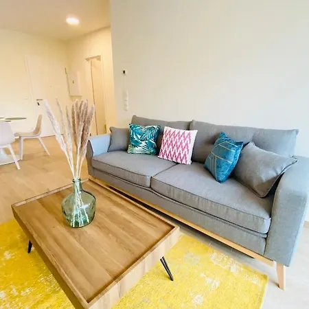 Apartment Luxury 2023 Flat In Center. Free Parking - Hol1 *